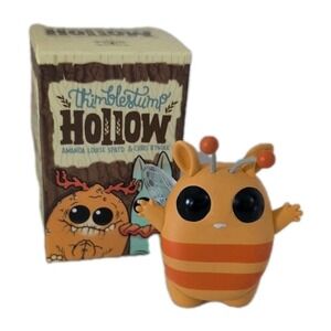 Thimblestump Hollow 2015 Orange Clover Vinyl Figure Bumble Bee Spayd & Ryniak